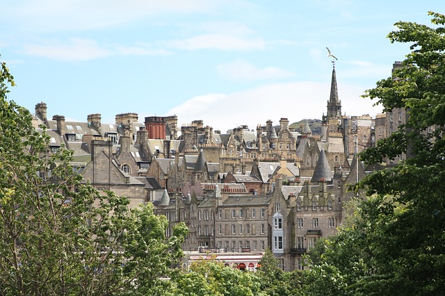 English Courses UK Scotland Edinburgh
